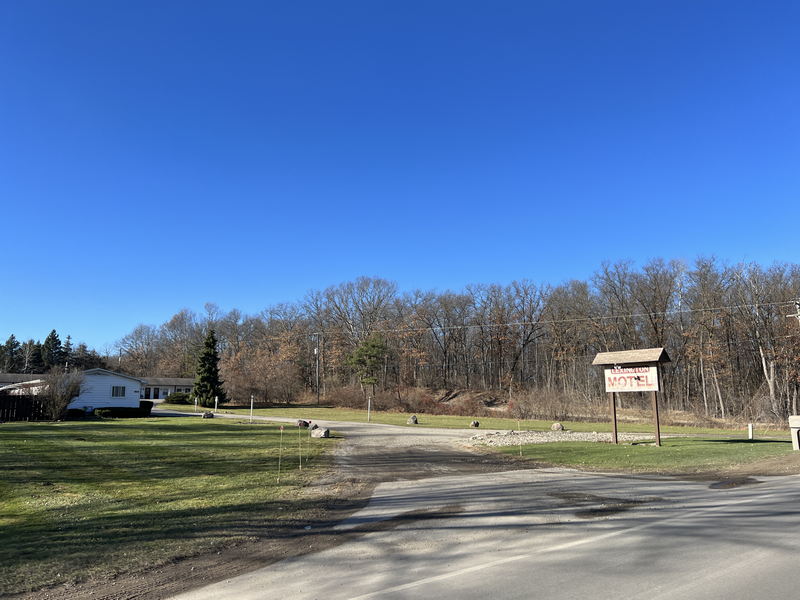 Lexington Motel - Nov 25 2022 (newer photo)